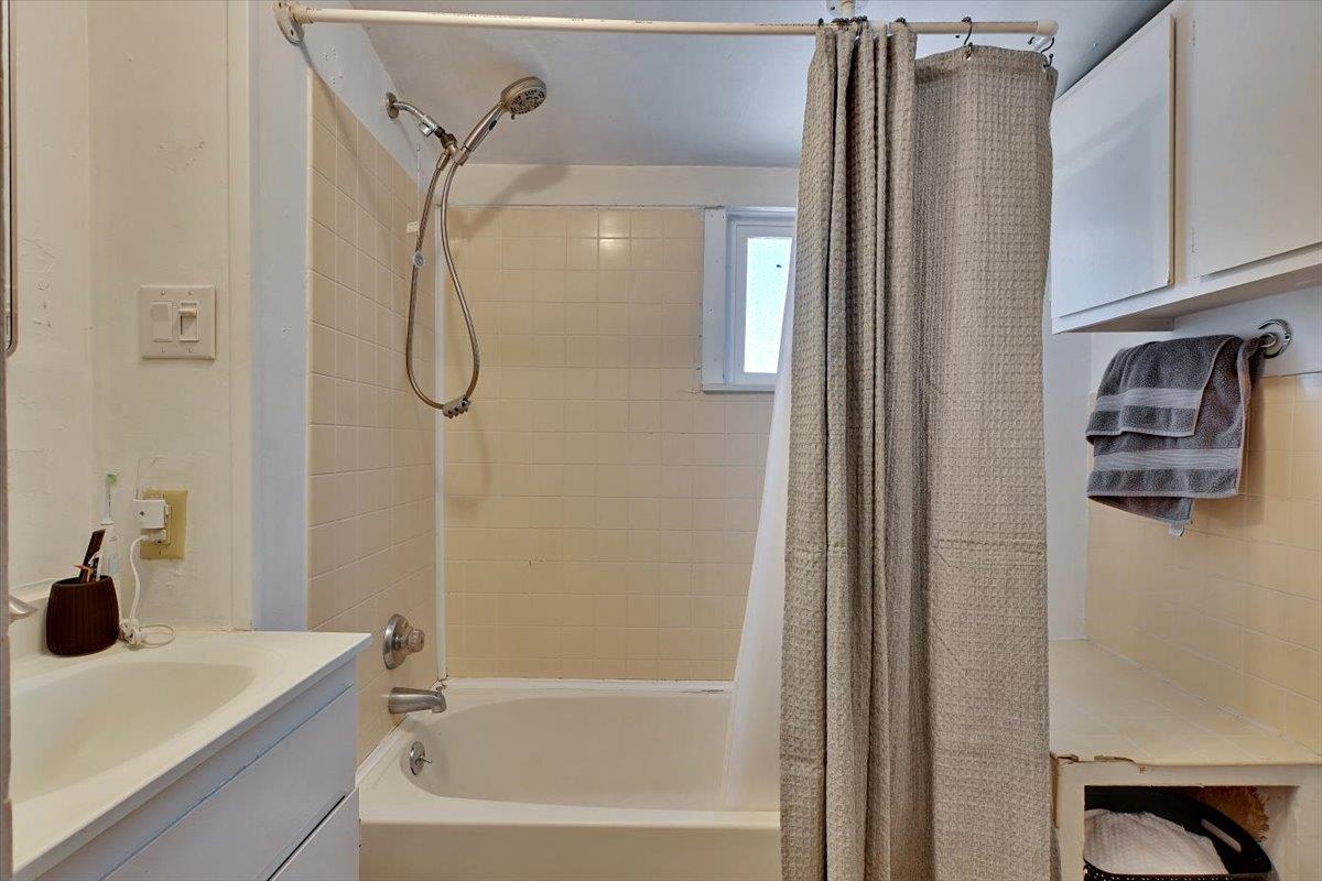 Detail Gallery Image 31 of 44 For 381 Foresthill Ave, Auburn,  CA 95603 - 3 Beds | 2 Baths
