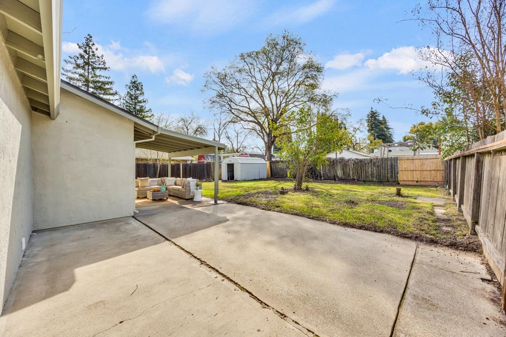 Detail Gallery Image 37 of 43 For 7652 Leineke Ln, Citrus Heights,  CA 95610 - 3 Beds | 2 Baths