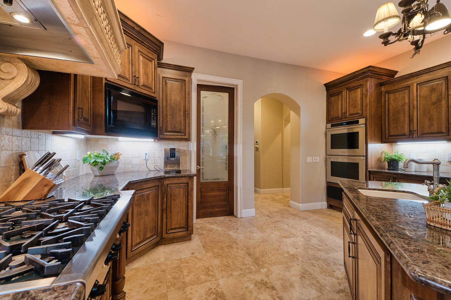 Detail Gallery Image 33 of 75 For 215 Oak Brook Ct, Auburn,  CA 95602 - 3 Beds | 2/1 Baths