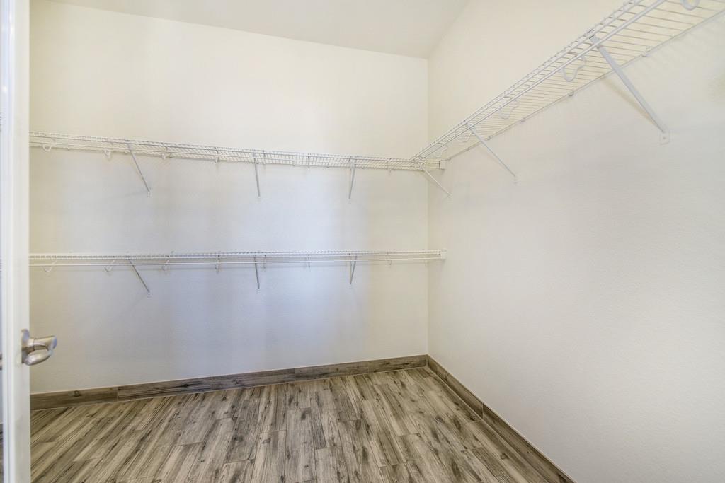 Detail Gallery Image 25 of 38 For 390 Caravaggio Way, Sacramento,  CA 95835 - 3 Beds | 2/1 Baths