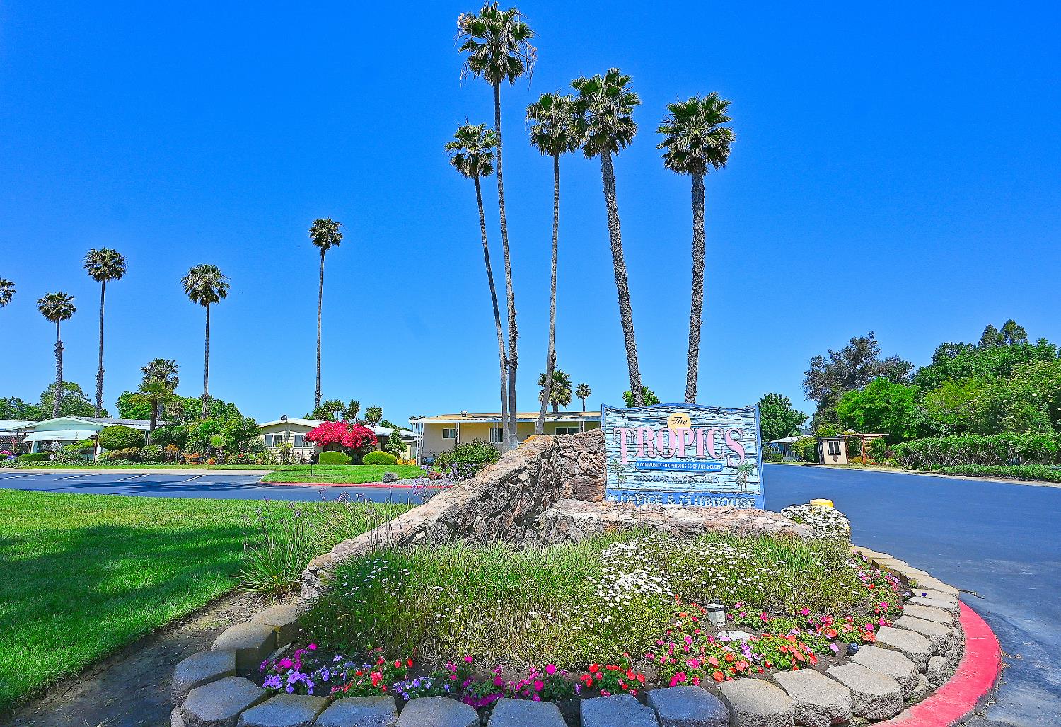 Detail Gallery Image 1 of 48 For 269 Oahu Cir, Union City,  CA 94587 - 2 Beds | 2 Baths
