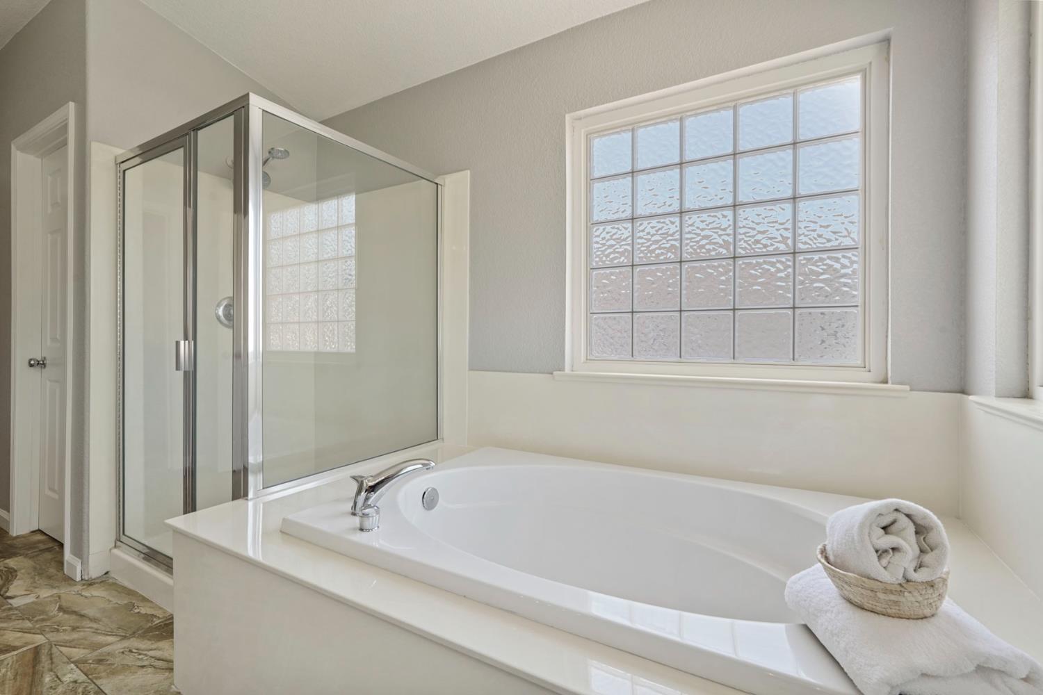 Detail Gallery Image 43 of 54 For 5545 Saxon Ave, Riverbank,  CA 95367 - 5 Beds | 3 Baths