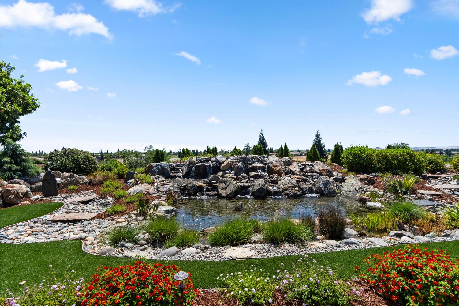 Detail Gallery Image 42 of 48 For 1720 Avian Hill Pl, Lincoln,  CA 95648 - 2 Beds | 2/1 Baths