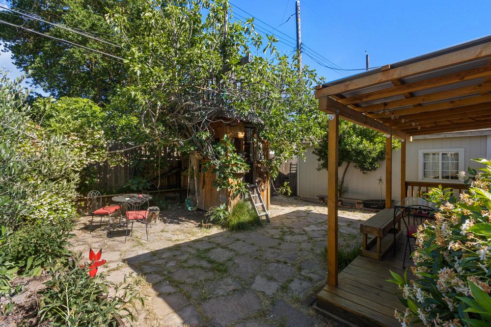 Detail Gallery Image 28 of 35 For 2709 23rd St, Sacramento,  CA 95818 - 2 Beds | 1 Baths