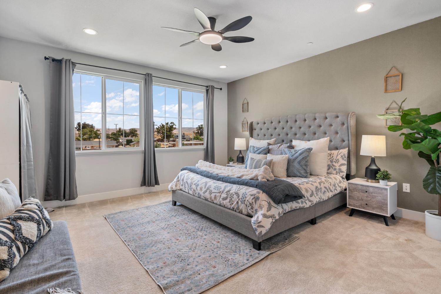 Detail Gallery Image 35 of 57 For 344 W Hopkins Ct, Mountain House,  CA 95391 - 4 Beds | 3 Baths