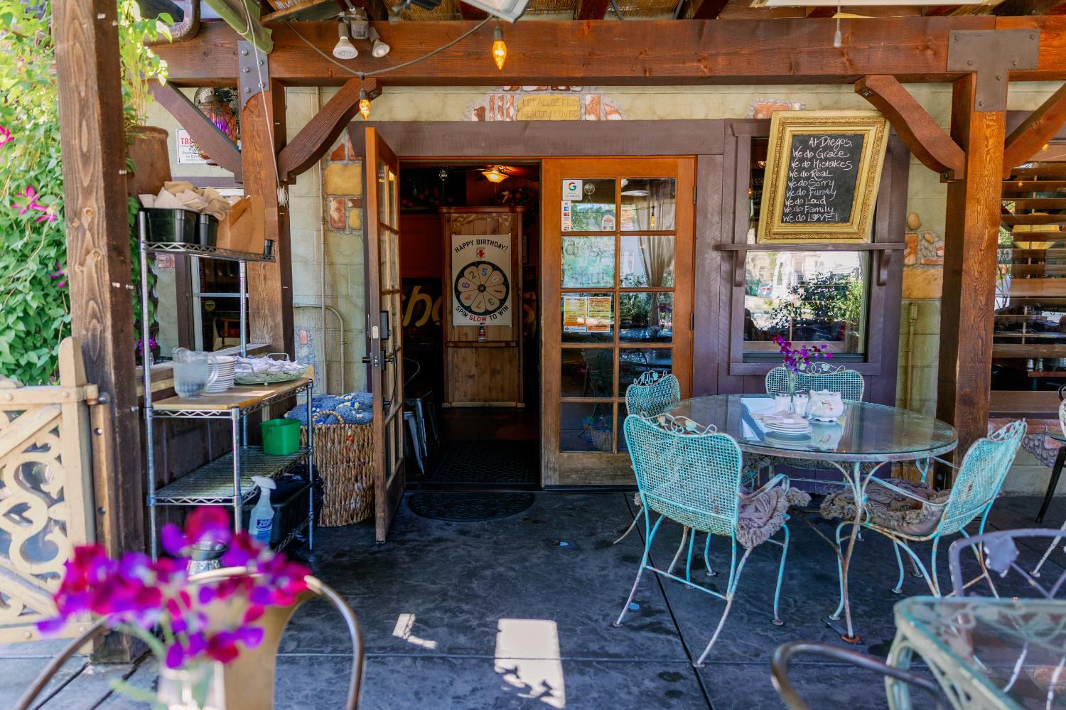 Detail Gallery Image 15 of 28 For 217 Colfax Ave, Grass Valley,  CA 95945 - – Beds | – Baths