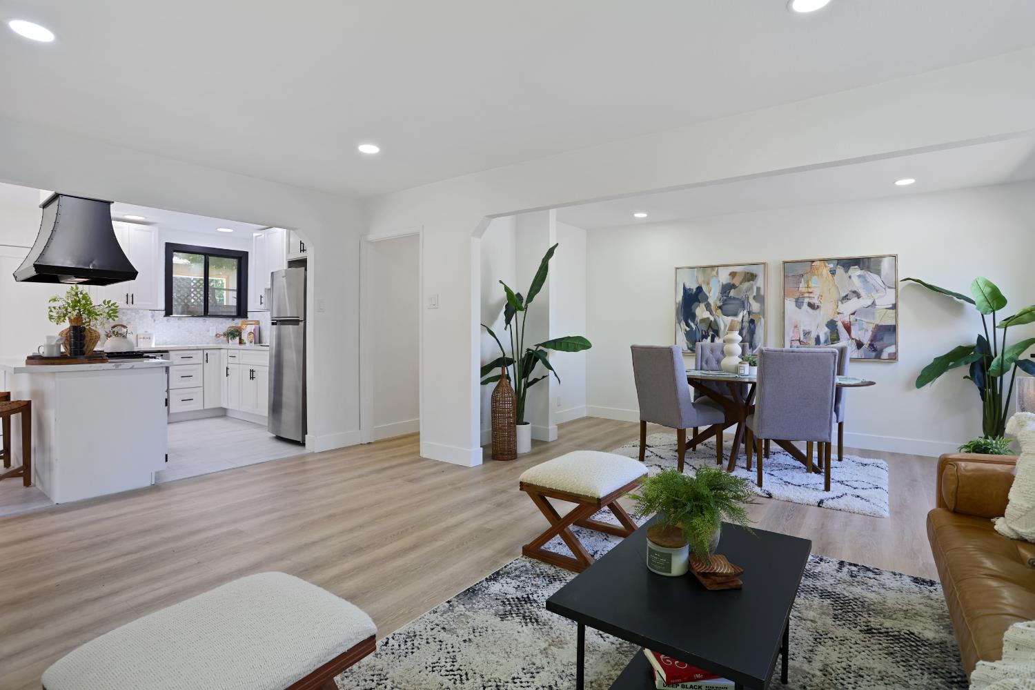 Detail Gallery Image 6 of 29 For 5528 Solano Ave, Richmond,  CA 94805 - 4 Beds | 2 Baths