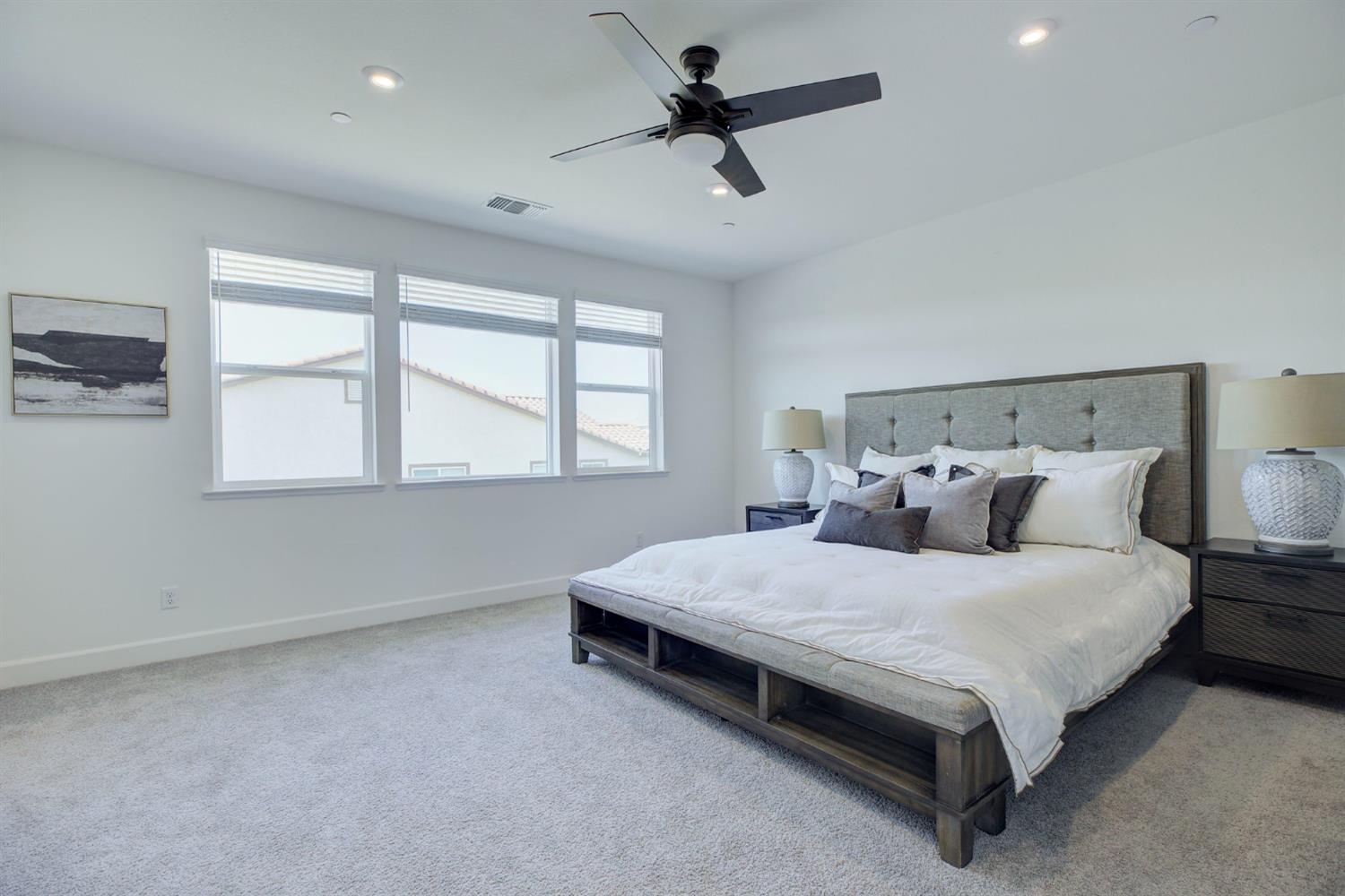 Detail Gallery Image 30 of 50 For 1216 Fence Post Way, Roseville,  CA 95747 - 4 Beds | 4 Baths