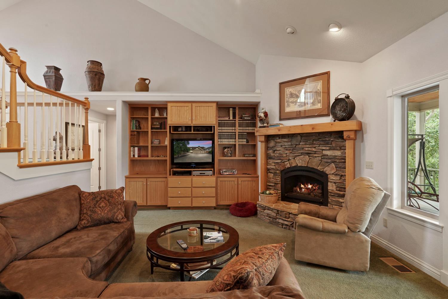 Detail Gallery Image 11 of 65 For 658 Live Oak Dr, Angels Camp,  CA 95222 - 3 Beds | 2/1 Baths