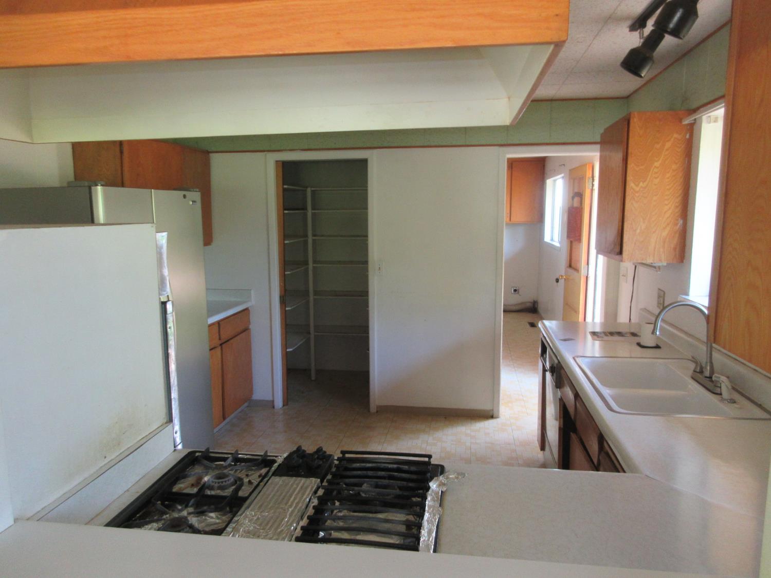Detail Gallery Image 29 of 51 For 14337 Walnut St, Pine Grove,  CA 95665 - 2 Beds | 2 Baths