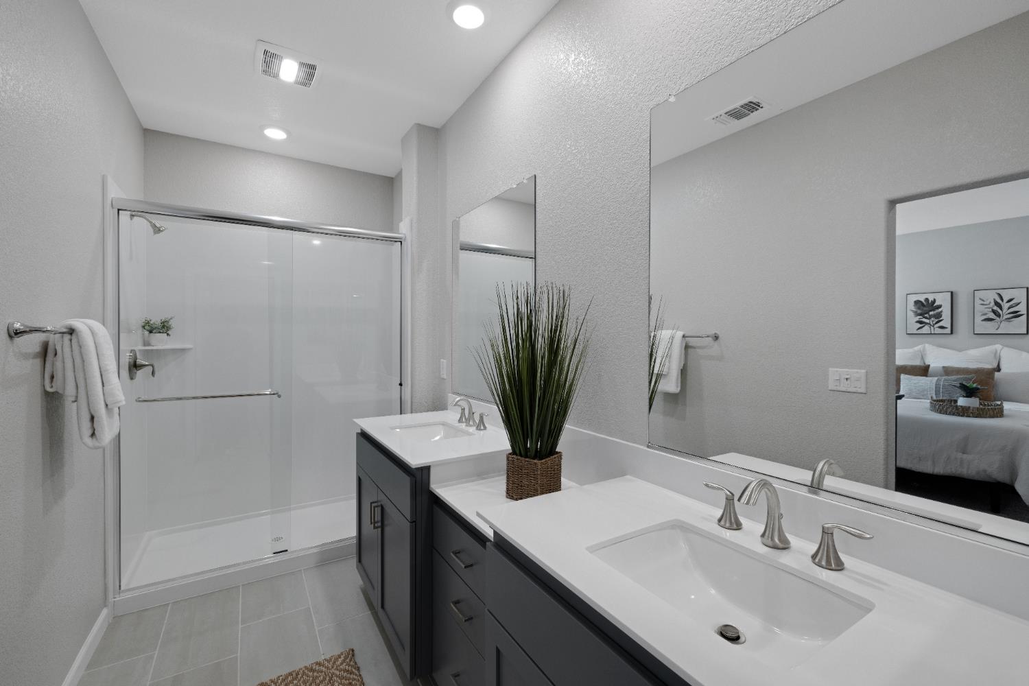 Detail Gallery Image 31 of 41 For 1687 Carson River Loop, Lincoln,  CA 95648 - 2 Beds | 2 Baths