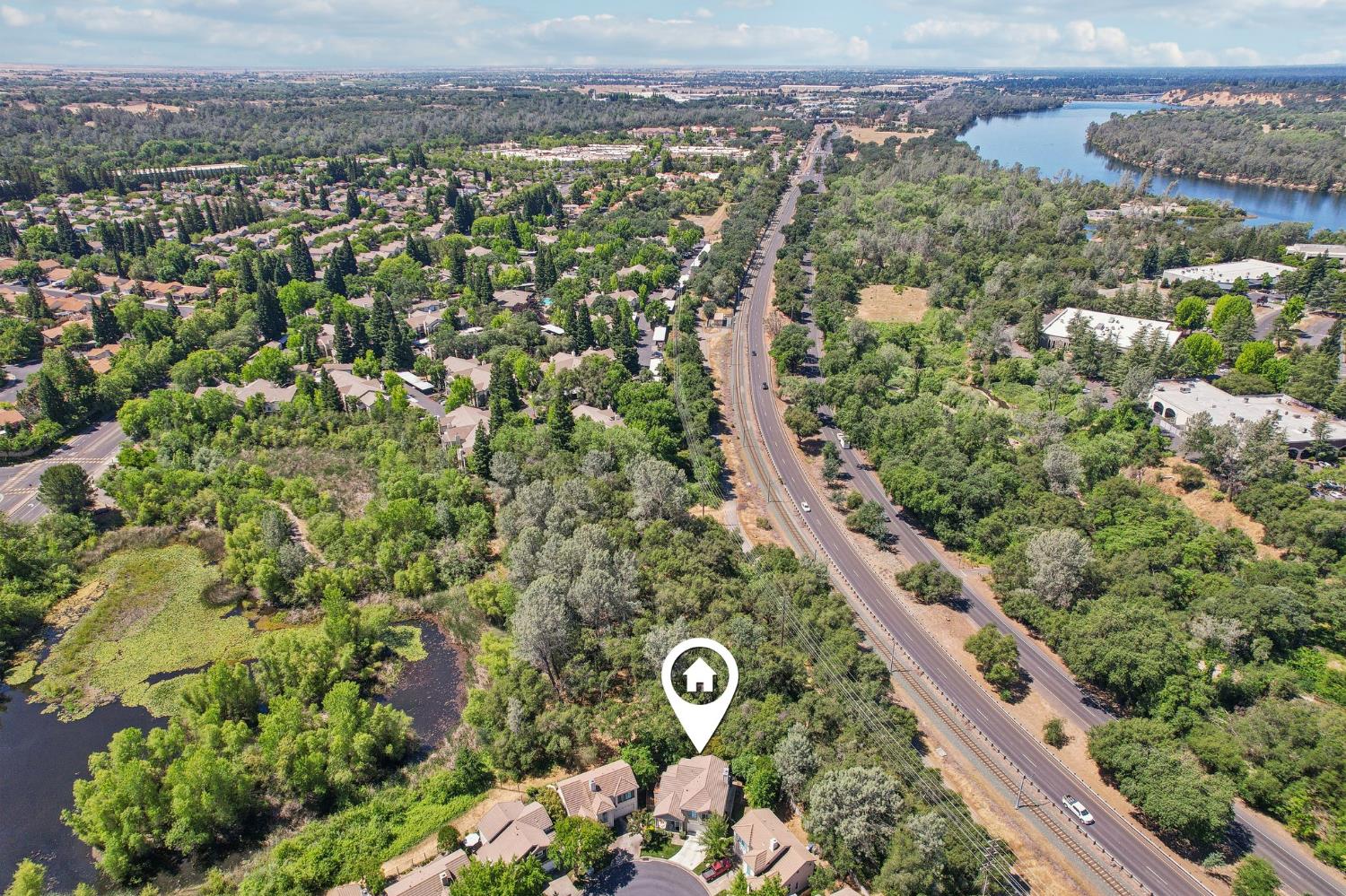 Detail Gallery Image 38 of 53 For 343 Coventry Cir, Folsom,  CA 95630 - 4 Beds | 2/1 Baths