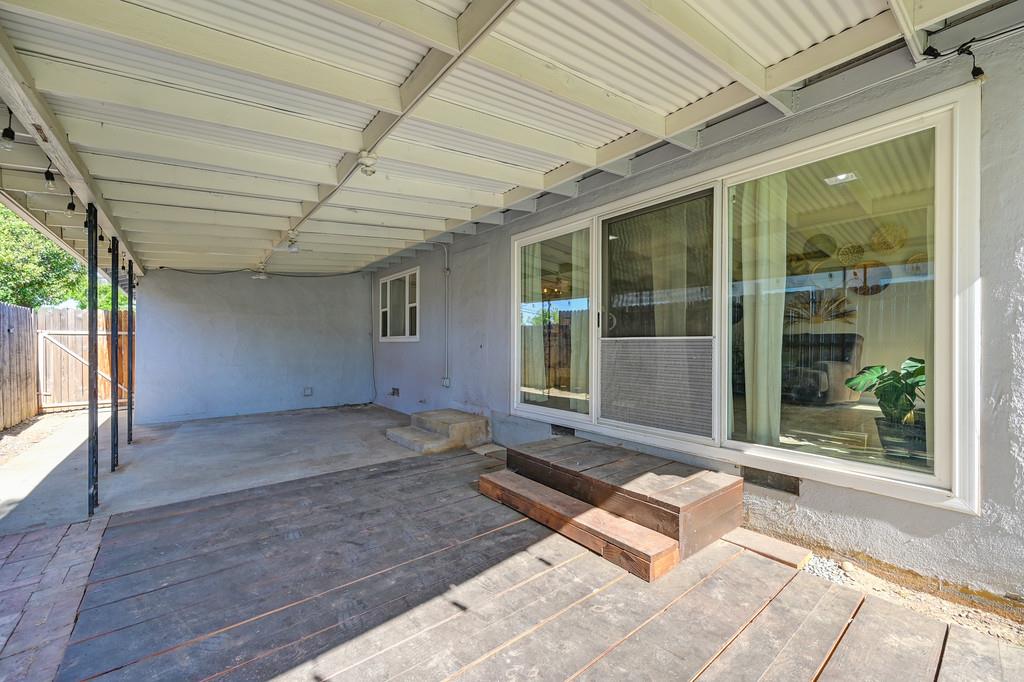 Coloma Road, Rancho Cordova, California image 27