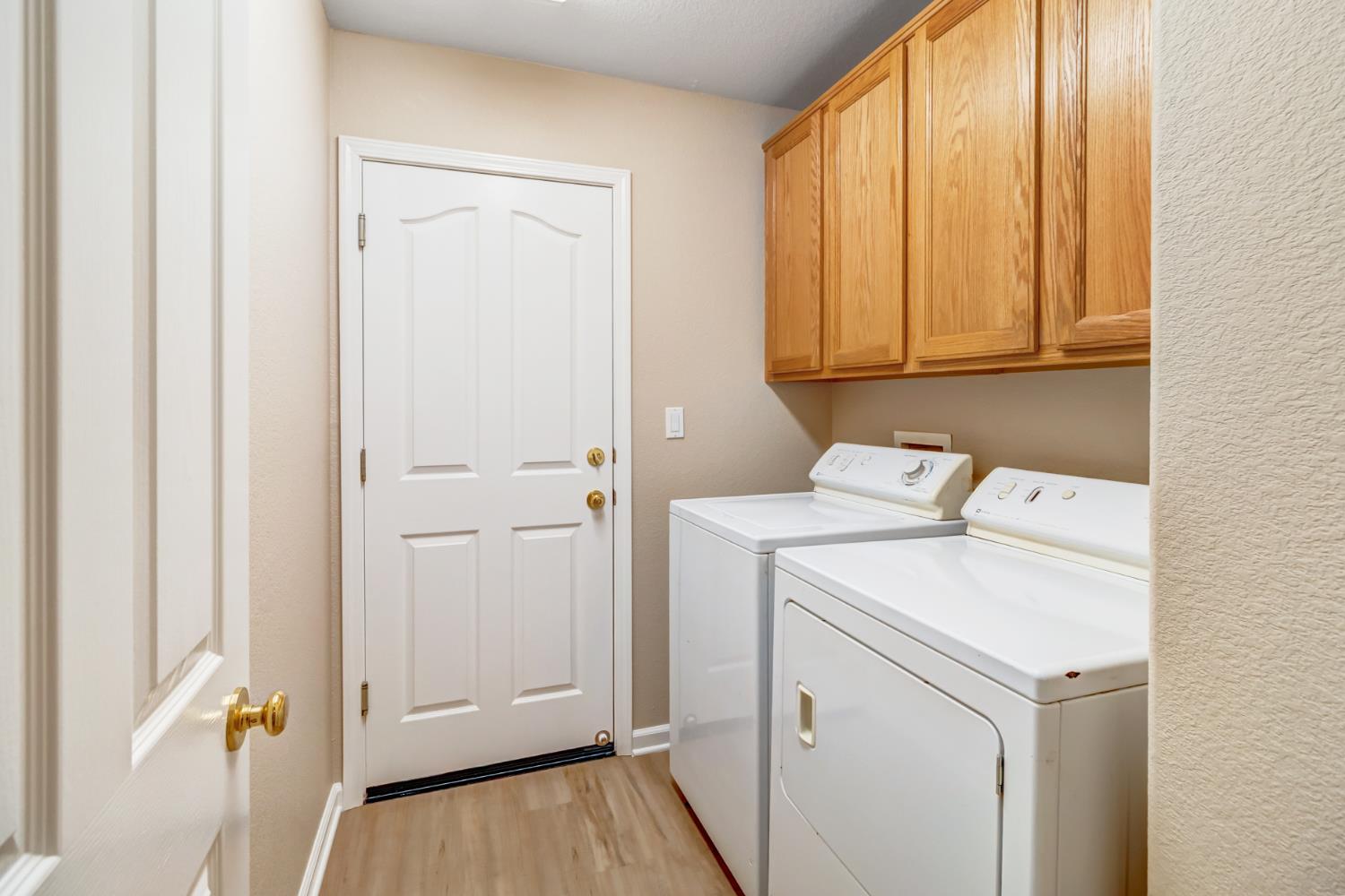 Detail Gallery Image 35 of 47 For 711 Sands Way, Folsom,  CA 95630 - 3 Beds | 2 Baths