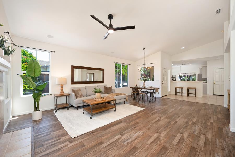Detail Gallery Image 18 of 56 For 1129 Callander Way, Folsom,  CA 95630 - 3 Beds | 2 Baths