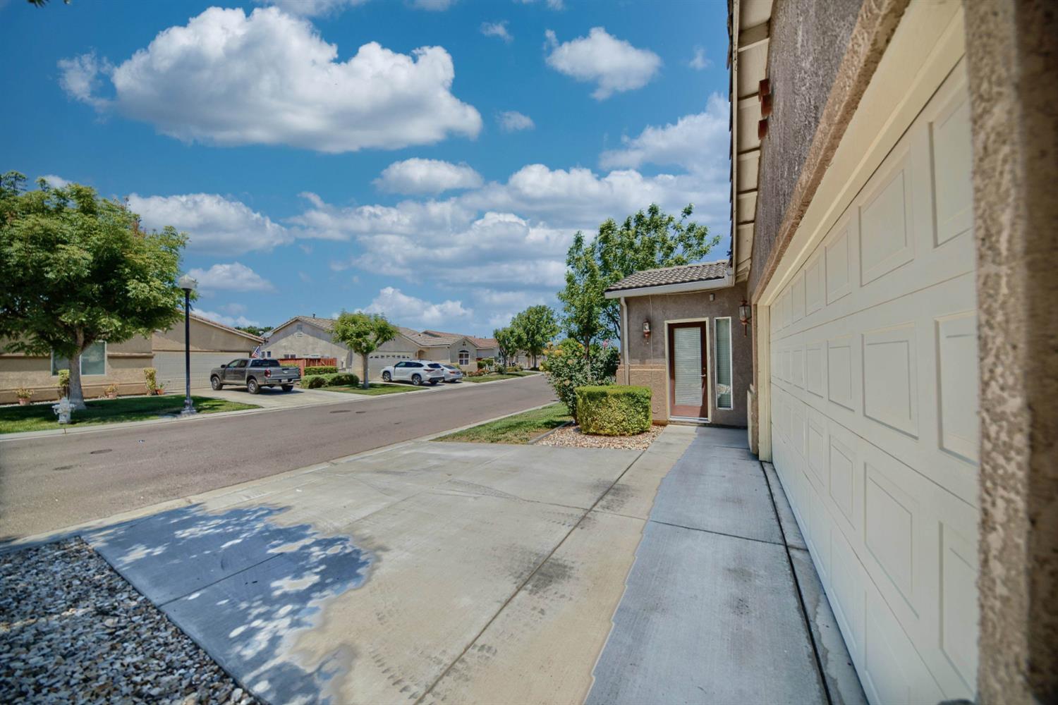 Detail Gallery Image 85 of 98 For 2994 La Vina Cir, Los Banos,  CA 93635 - 3 Beds | 2 Baths