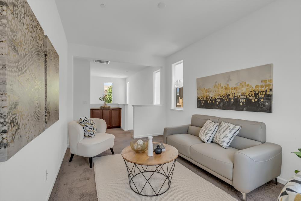 Detail Gallery Image 28 of 56 For 8373 Bronx Way, Sacramento,  CA 95829 - 3 Beds | 2/1 Baths