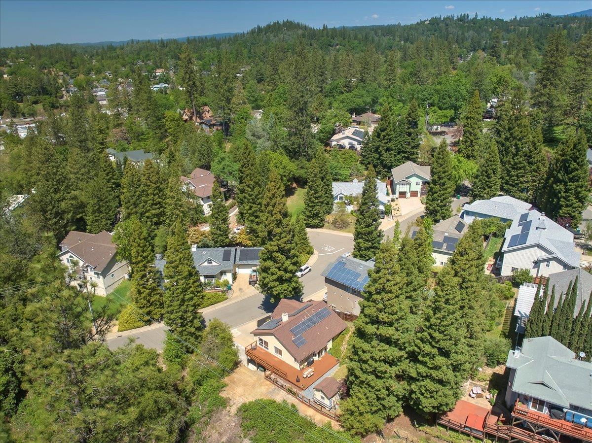 Detail Gallery Image 34 of 36 For 820 Estey Way, Placerville,  CA 95667 - 3 Beds | 2 Baths