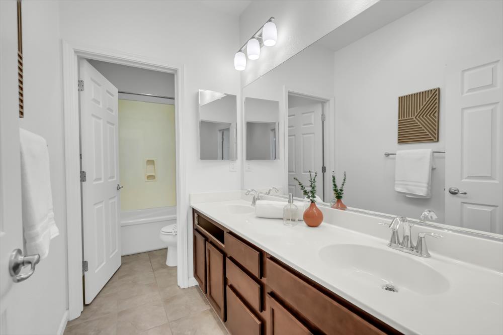 Detail Gallery Image 33 of 56 For 8373 Bronx Way, Sacramento,  CA 95829 - 3 Beds | 2/1 Baths