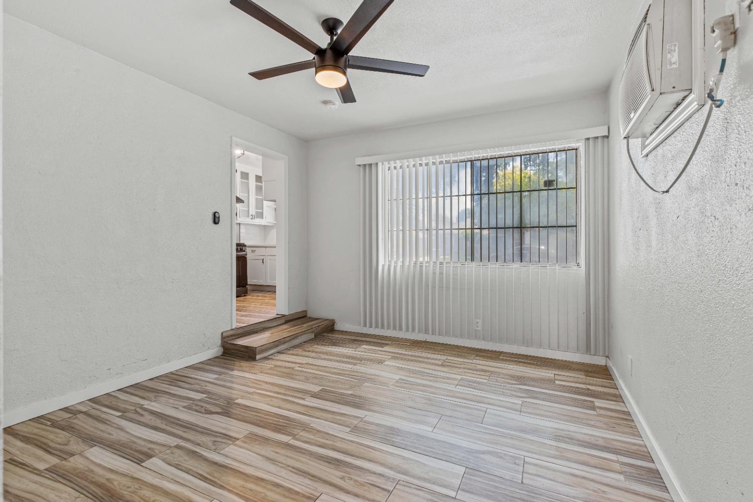 Detail Gallery Image 21 of 40 For 1705 Lois Way, Ceres,  CA 95307 - 3 Beds | 2 Baths