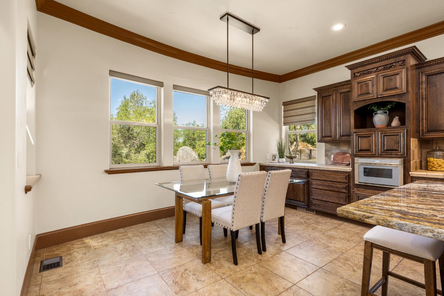 Detail Gallery Image 35 of 99 For 6005 Paseo Villena, Granite Bay,  CA 95746 - 3 Beds | 3/2 Baths