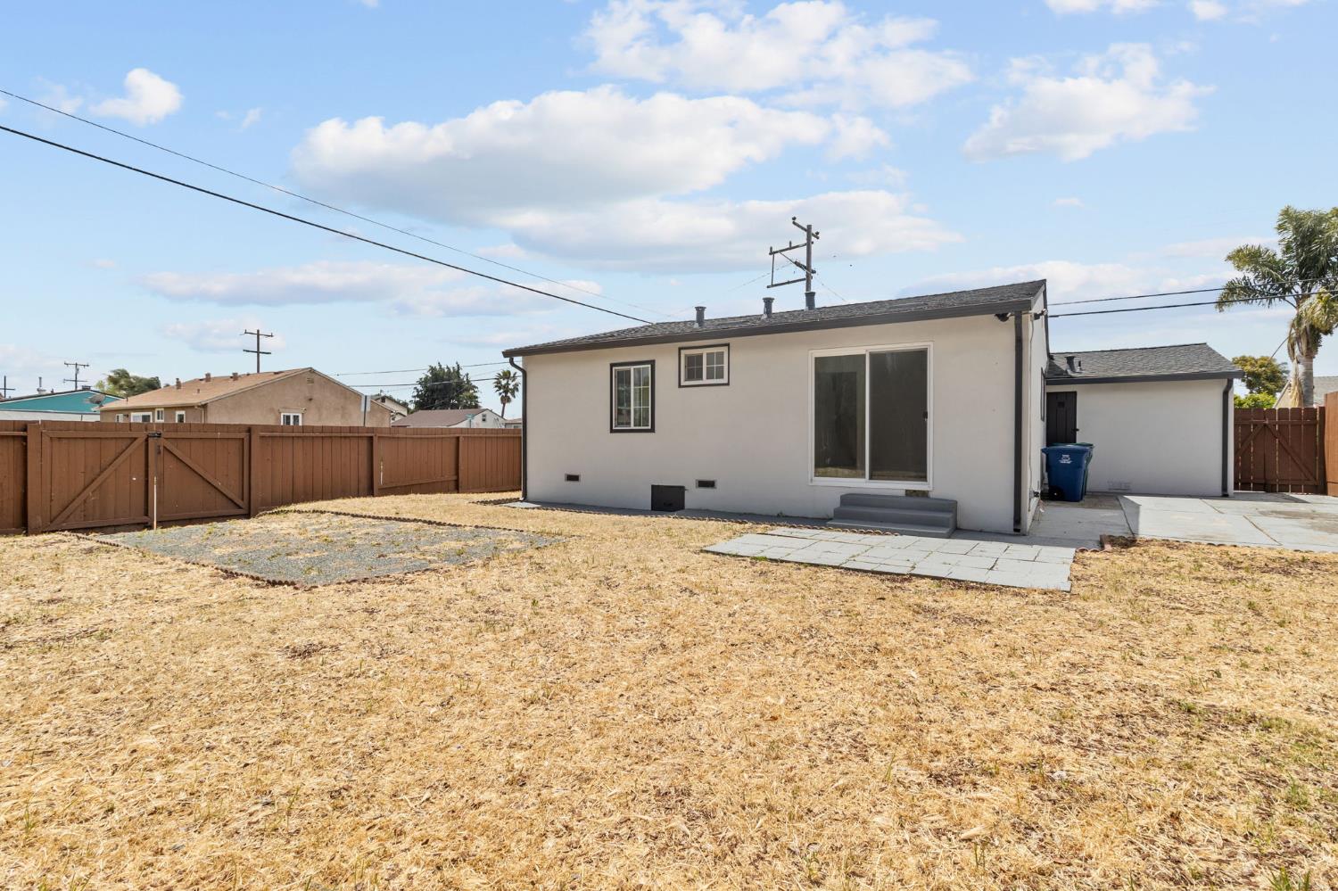 Detail Gallery Image 18 of 30 For 26184 Stanwood Ave, Hayward,  CA 94544 - 3 Beds | 2 Baths