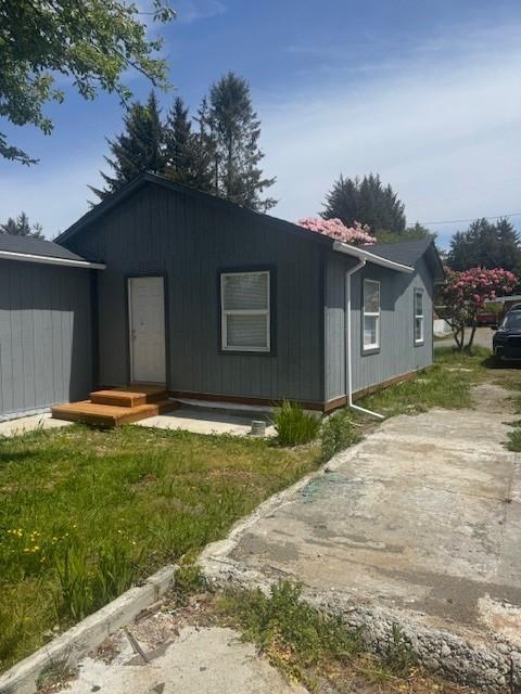 Detail Gallery Image 3 of 29 For 116 Olive St, Crescent City,  CA 95531 - 2 Beds | 1 Baths