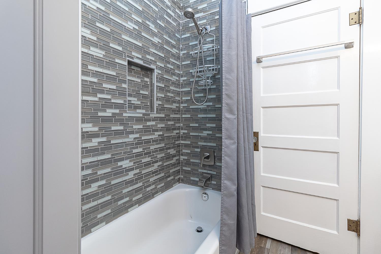 Detail Gallery Image 14 of 20 For 524 Melrose St, Modesto,  CA 95354 - 2 Beds | 2 Baths