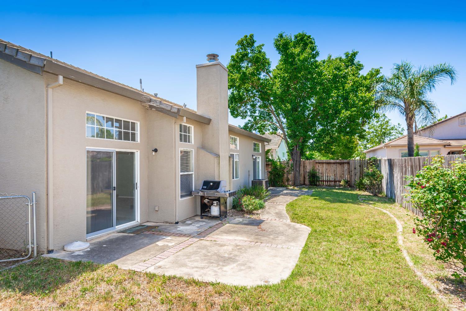 Detail Gallery Image 39 of 48 For 9051 Allenford Pl, Elk Grove,  CA 95624 - 3 Beds | 2 Baths