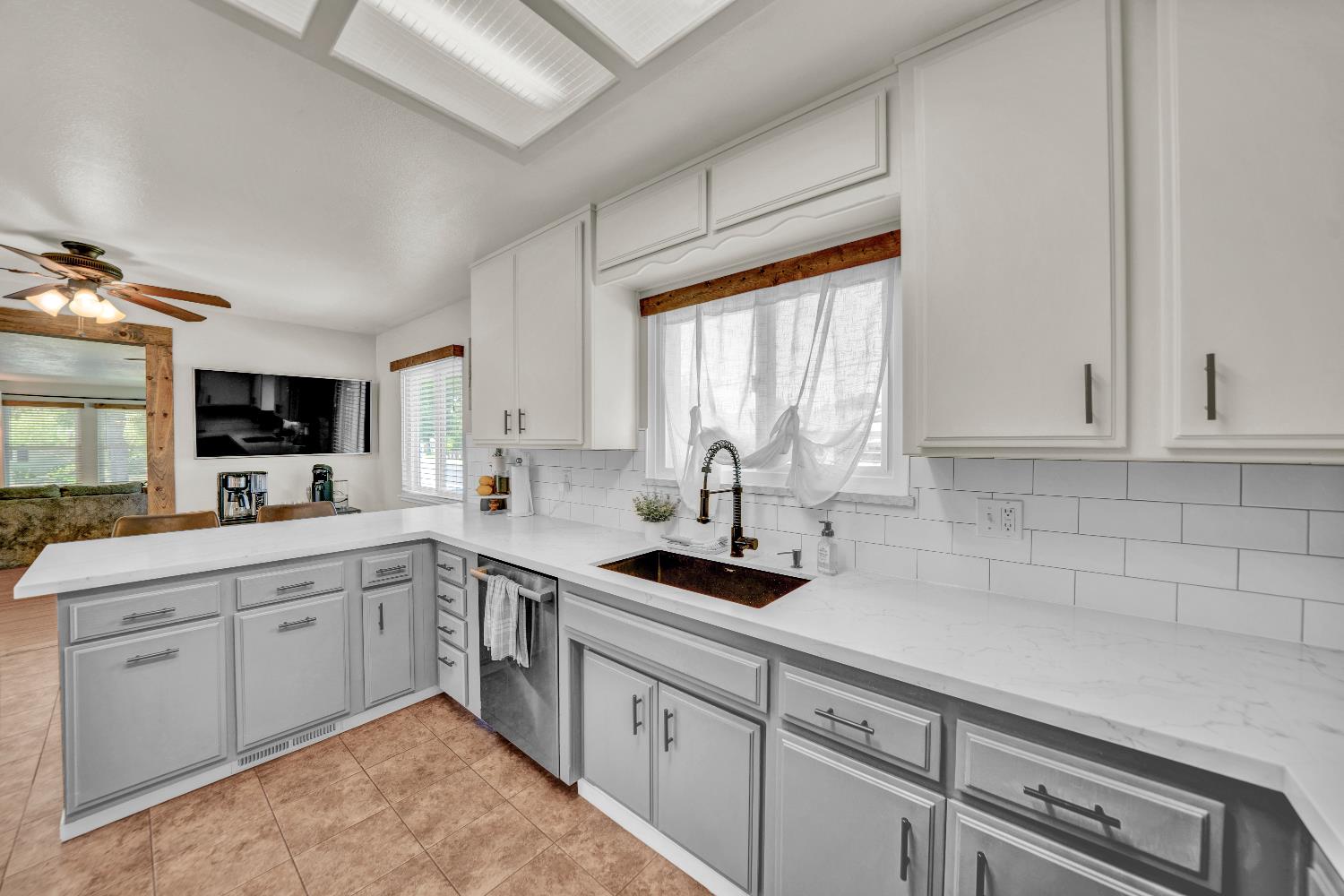 Detail Gallery Image 19 of 42 For 1820 N Highlands Ave, Turlock,  CA 95382 - 3 Beds | 2 Baths
