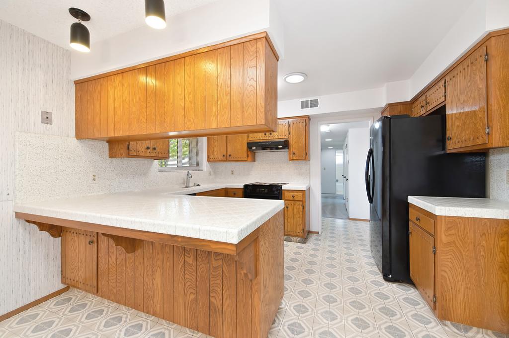 Detail Gallery Image 10 of 40 For 2333 Pinturo Way, Rancho Cordova,  CA 95670 - 4 Beds | 2 Baths