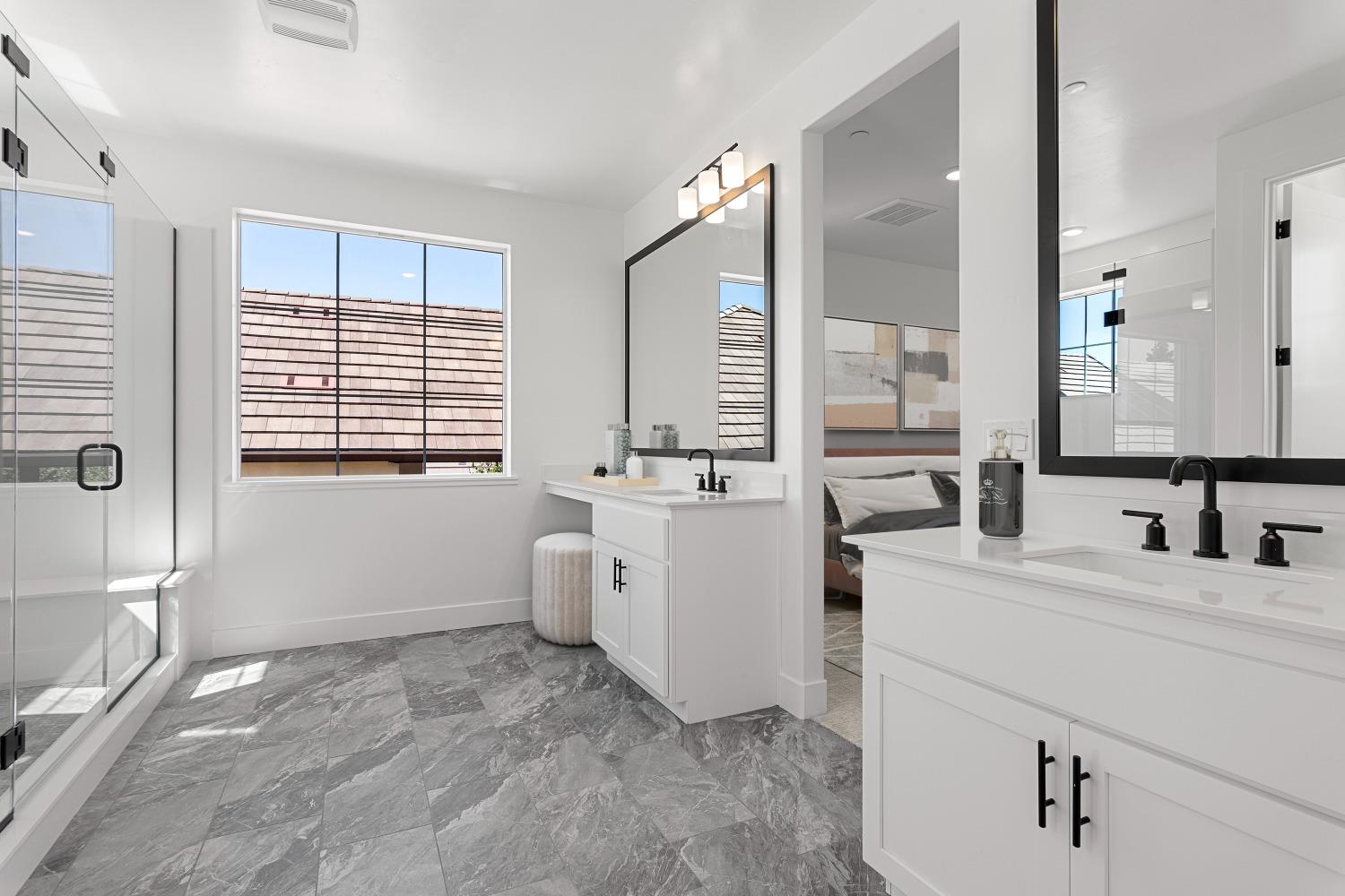 Detail Gallery Image 11 of 17 For 428 Canyon Creek Dr, Auburn,  CA 95603 - 5 Beds | 4/1 Baths