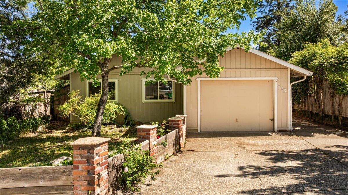 Detail Gallery Image 38 of 40 For 428 Lamarque Ct, Grass Valley,  CA 95945 - 3 Beds | 1 Baths