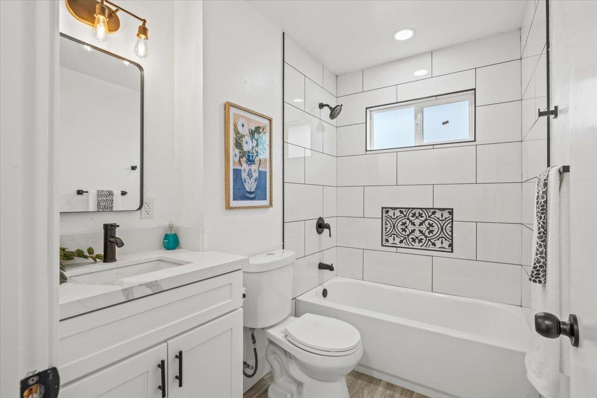 Detail Gallery Image 22 of 27 For 7538 Circle Pkwy, Sacramento,  CA 95823 - 3 Beds | 2 Baths