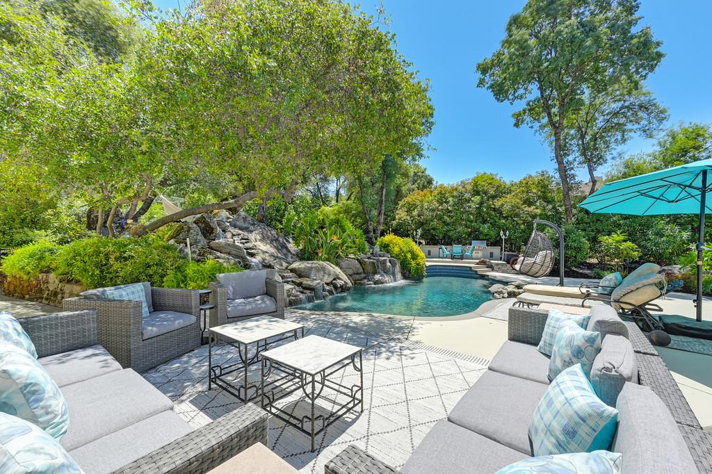 Detail Gallery Image 52 of 81 For 8990 Camino Del Avion, Granite Bay,  CA 95746 - 6 Beds | 5/1 Baths