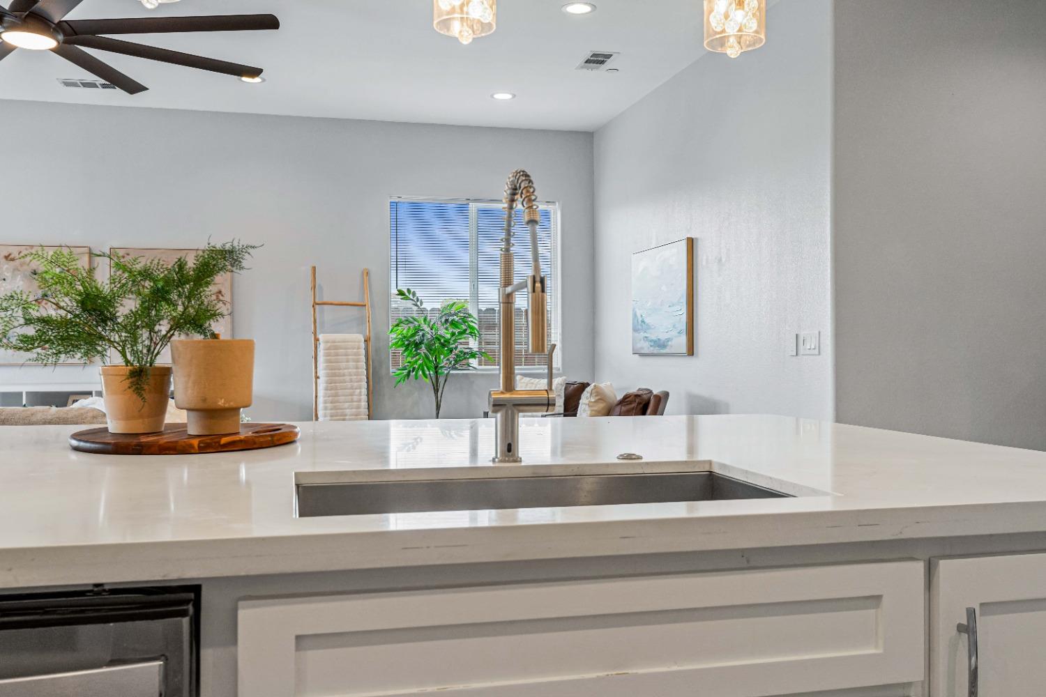 Detail Gallery Image 14 of 42 For 1234 Wildcat Dr, Merced,  CA 95348 - 4 Beds | 2 Baths