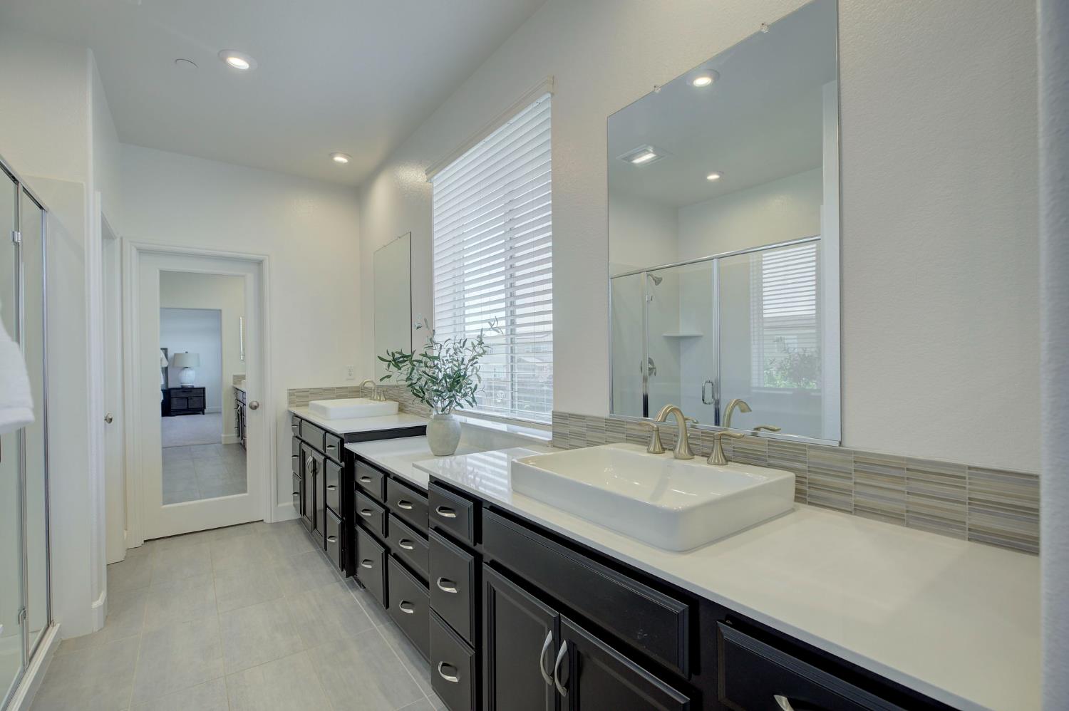 Detail Gallery Image 32 of 50 For 1216 Fence Post Way, Roseville,  CA 95747 - 4 Beds | 4 Baths