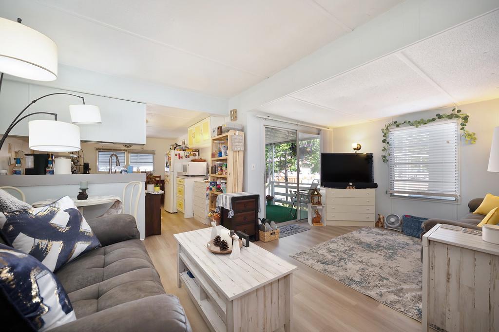 Detail Gallery Image 10 of 38 For 6175 Nob Hill Drive, Newcastle,  CA 95658 - 2 Beds | 1 Baths