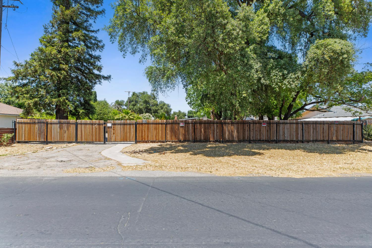 Detail Gallery Image 5 of 48 For Address Is Not Disclosed, Modesto,  CA 95351 - 3 Beds | 4 Baths