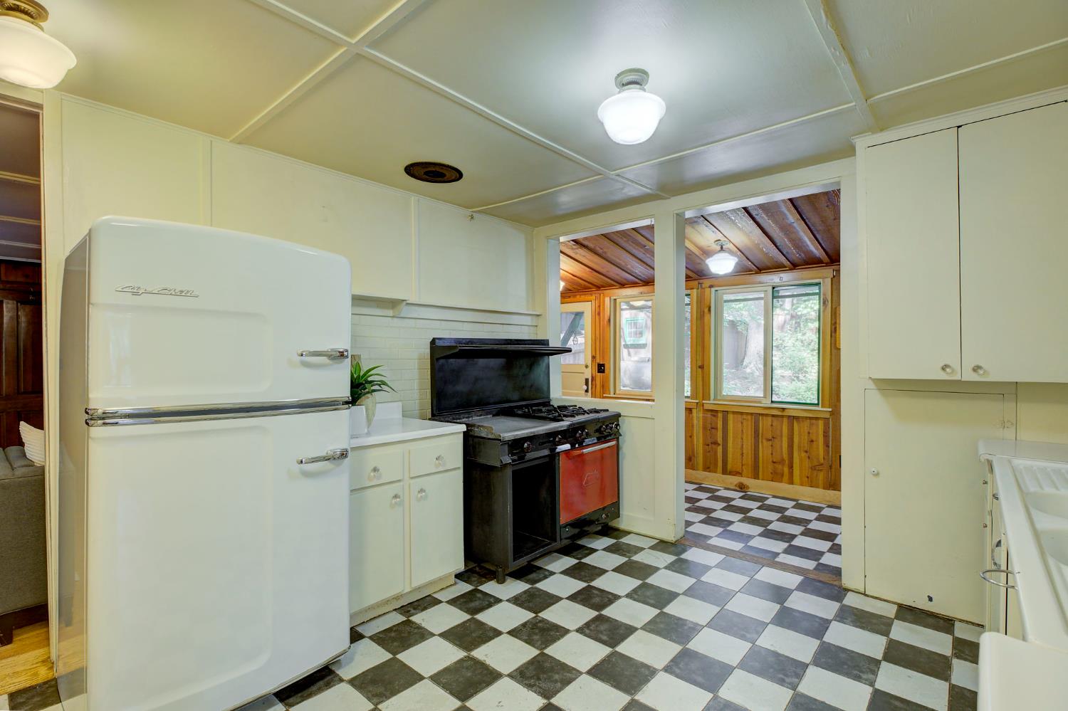 Detail Gallery Image 11 of 46 For 514 Alta Power House Rd, Alta,  CA 95701 - 3 Beds | 2 Baths
