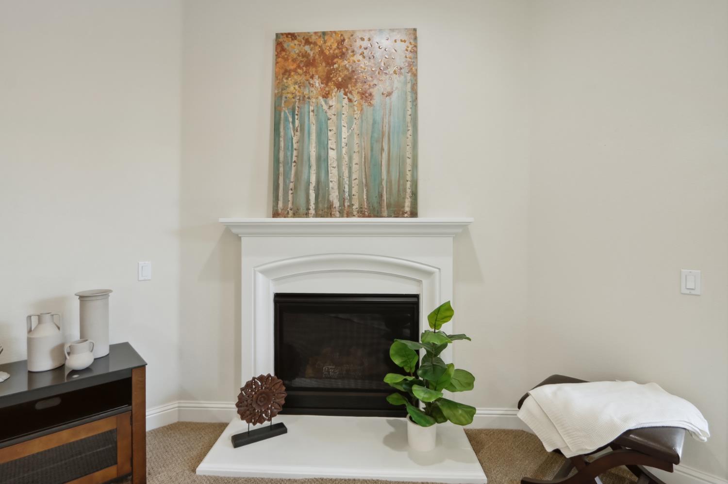 Detail Gallery Image 6 of 43 For 2398 Langtree Dr, Roseville,  CA 95747 - 2 Beds | 2 Baths
