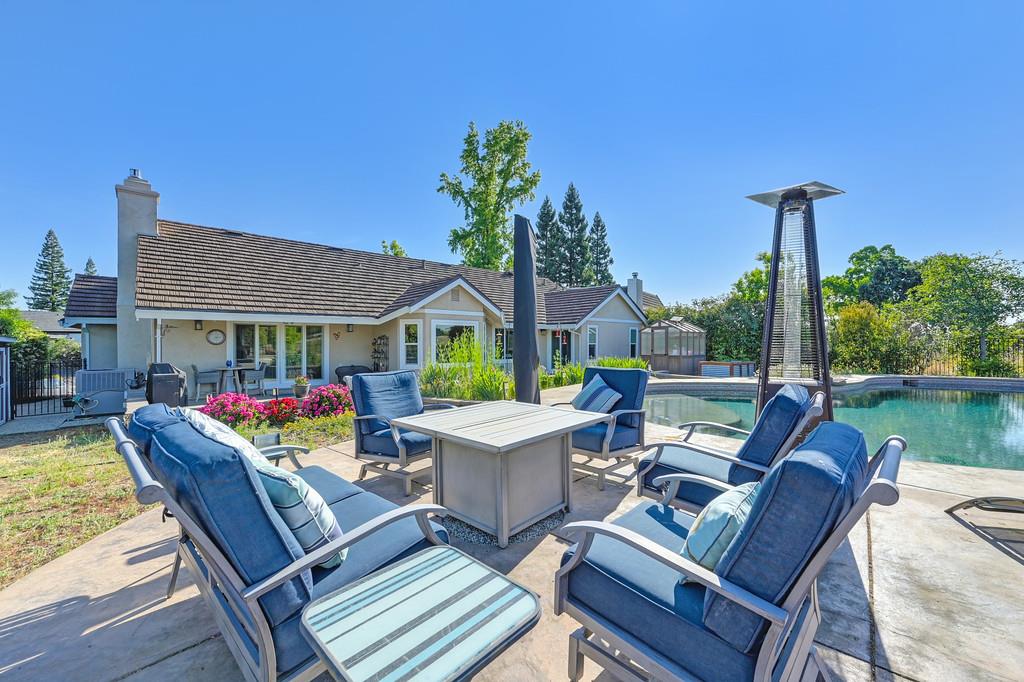 Detail Gallery Image 37 of 50 For 14725 Plano Ct, Rancho Murieta,  CA 95683 - 4 Beds | 2 Baths