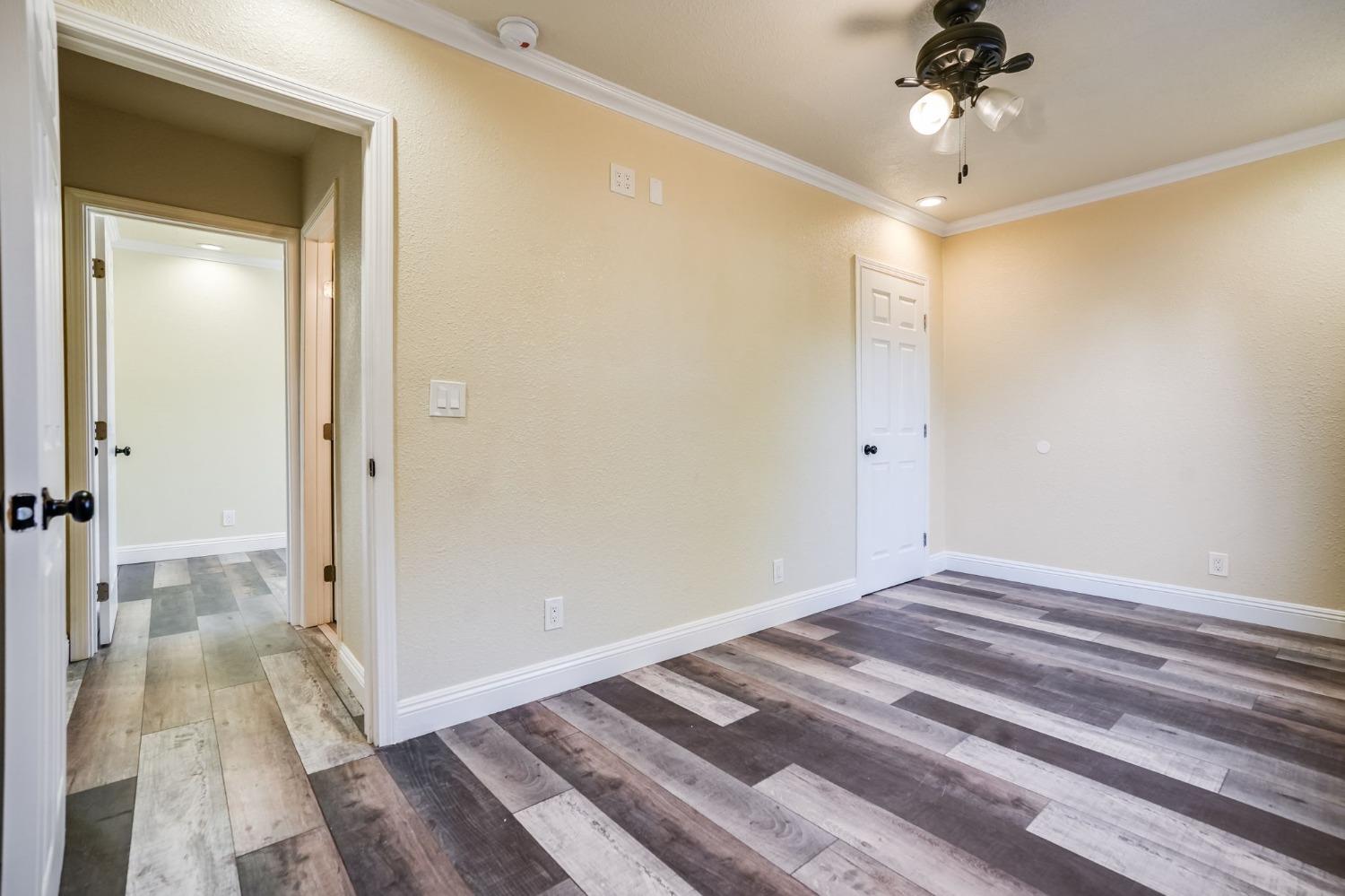 Detail Gallery Image 19 of 21 For 122 Catalpa Ln, Grass Valley,  CA 95945 - 3 Beds | 2 Baths