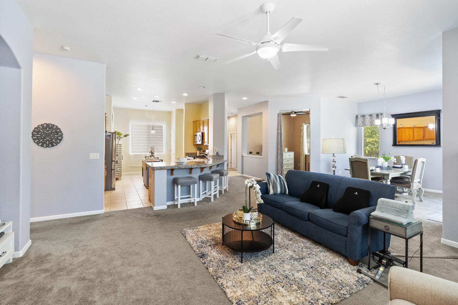 Detail Gallery Image 22 of 65 For 9501 Misty Cove Ln, Elk Grove,  CA 95758 - 2 Beds | 2 Baths
