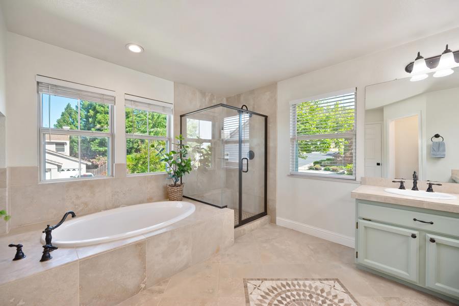 Detail Gallery Image 47 of 82 For 5802 Thoroughbred Ct, Rocklin,  CA 95677 - 4 Beds | 3 Baths