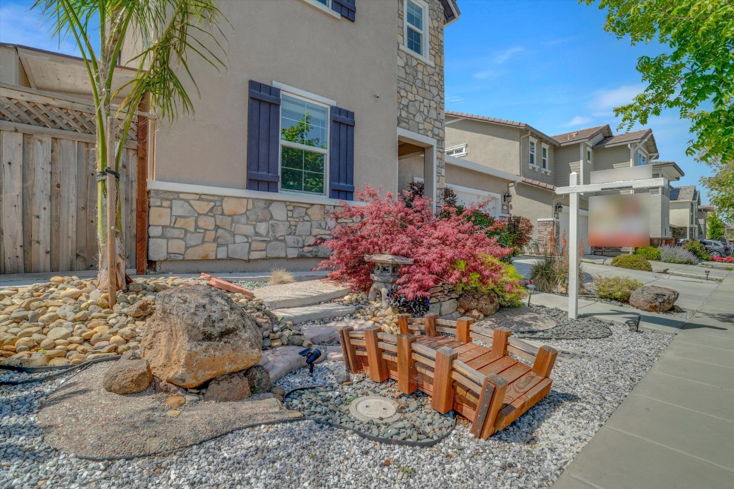 Detail Gallery Image 4 of 48 For 1693 S Macias Pl, Mountain House,  CA 95391 - 4 Beds | 3 Baths