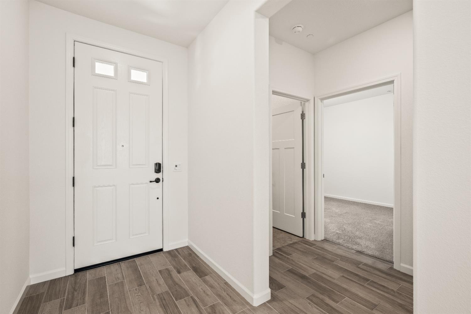 Detail Gallery Image 7 of 43 For 8924 El Cielo Ln, El Dorado Hills,  CA 95762 - 2 Beds | 2 Baths