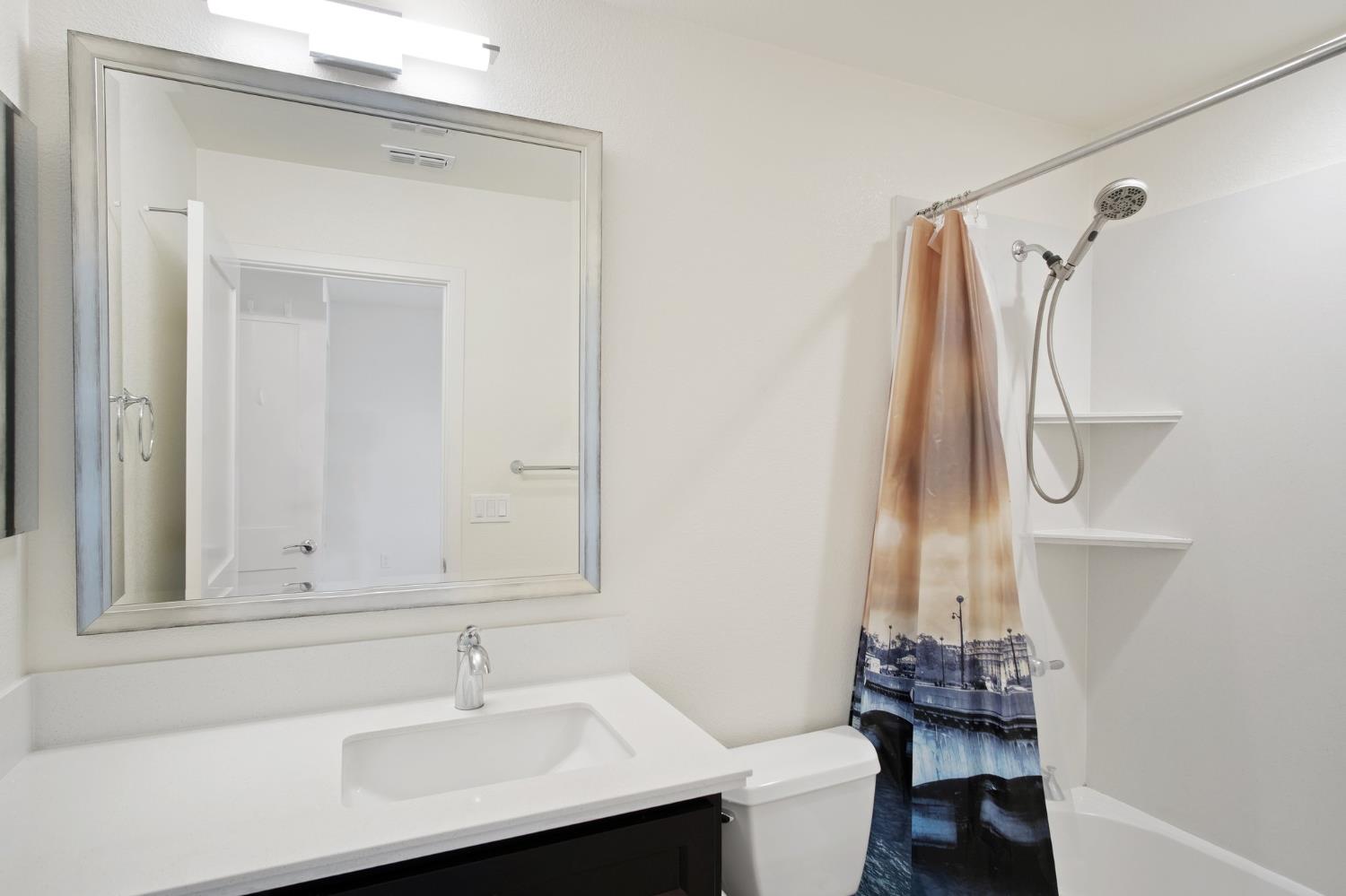 Detail Gallery Image 15 of 33 For 375 Basswood #3,  Livermore,  CA 94551 - 2 Beds | 2/1 Baths