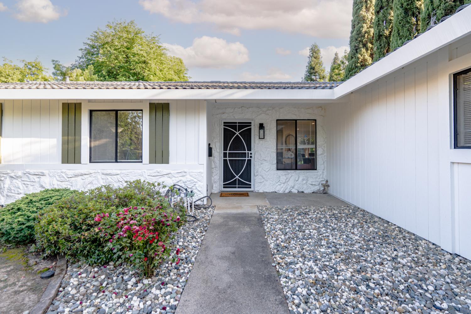 Jonnie Way, Fair Oaks, California image 42