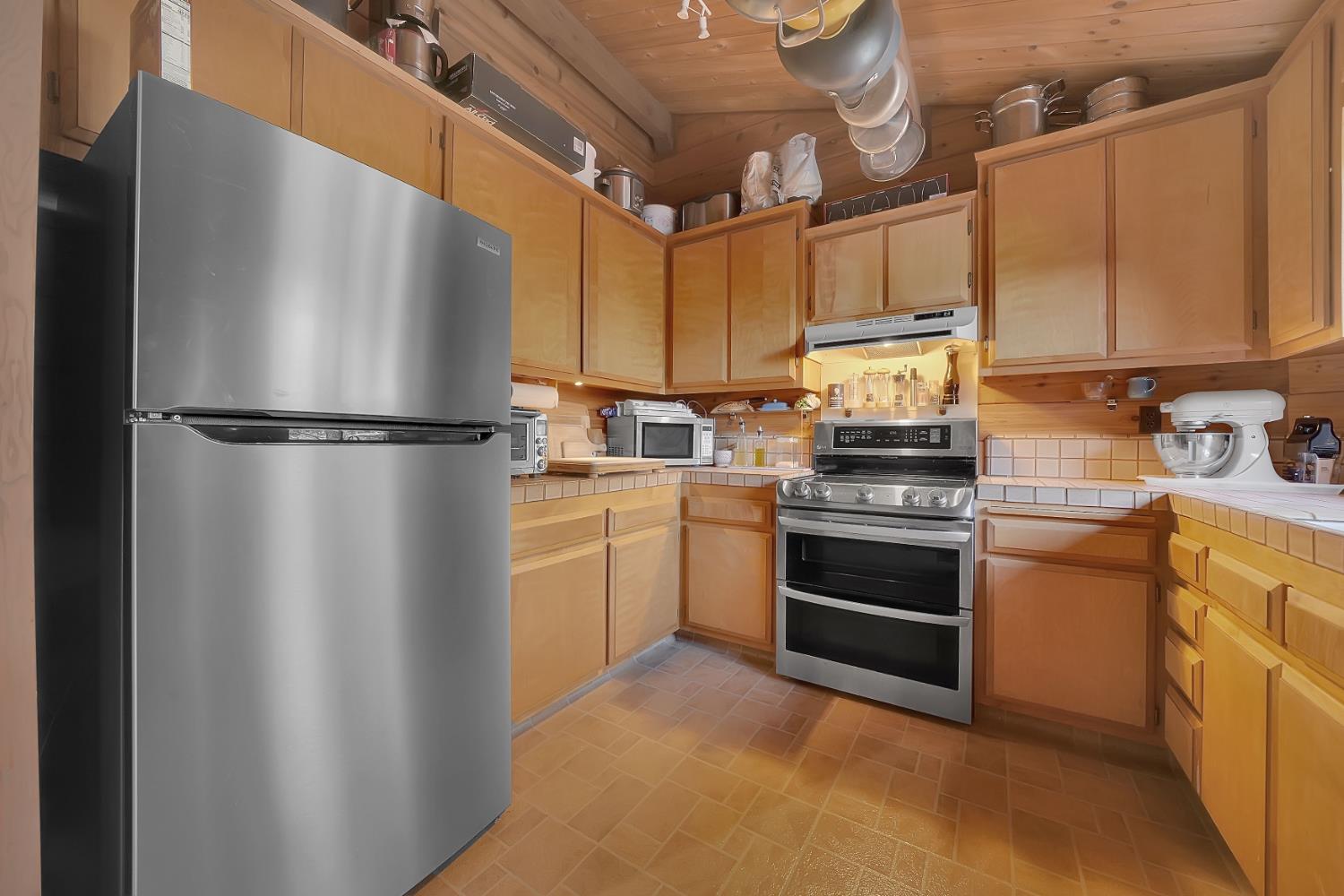 Detail Gallery Image 17 of 48 For 23205 Roden, Pioneer,  CA 95666 - 2 Beds | 2 Baths